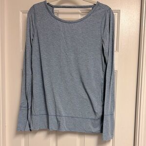 EUC Women’s GapFit Breathe Long Sleeve Open Back Tee, Size M